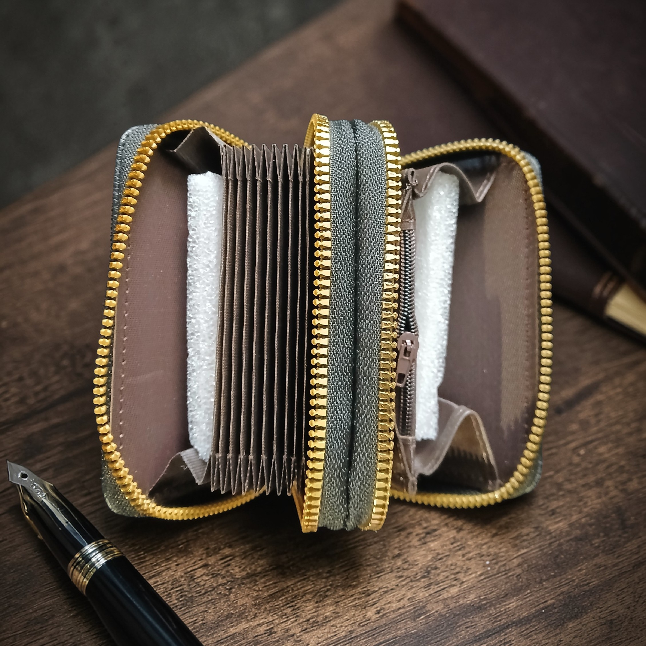 Women's wallet